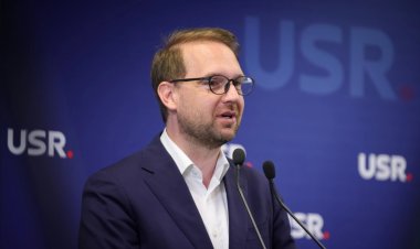 USR a decis să nu susțină Cabinetul Veștea. Dominic Fritz: Un Guvern de pe Temu