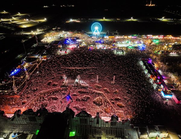 NIBIRU și Beach, Please! atrag peste un sfert din turiștii străini înregistrați în Constanța