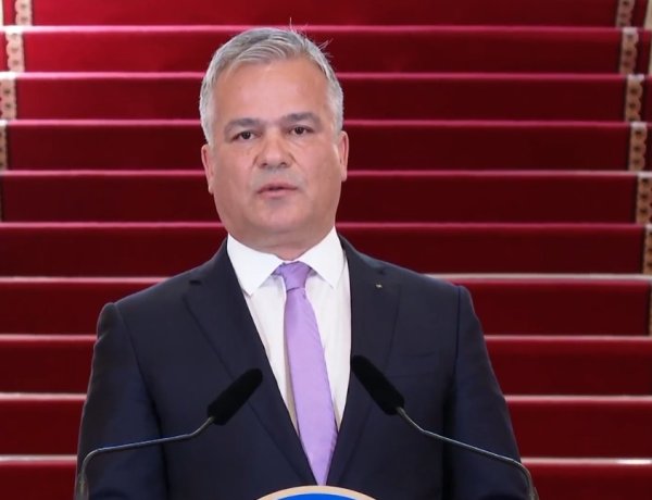 Adrian Veștea va depune joi, la Parlament, programul de guvernare și lista miniștrilor