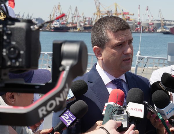 Radu Miruță: Industria națională de apărare are nevoie de cât mai mulți bani