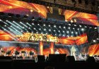 Ploaia a întrerupt cea de-a doua seară a Festivalului Mamaia, dar concursul continuă