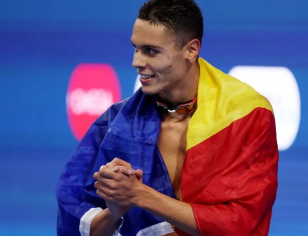 David Popovici a câștigat aurul la 100 m liber la Europene cu nou record al competiției