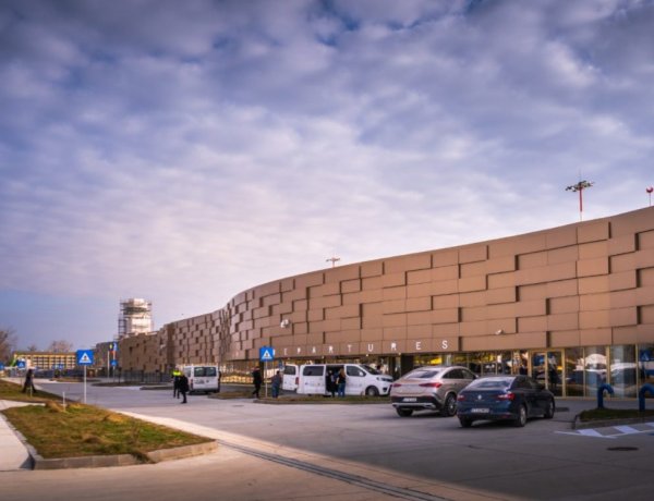 Aeroportul Mihail Kogălniceanu are terminal nou, dar nu și suficienți pasageri