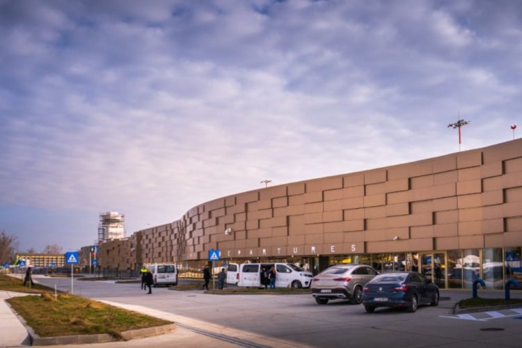 Aeroportul Mihail Kogălniceanu are terminal nou, dar nu și suficienți pasageri