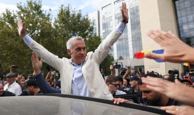 Călin Georgescu și Ionel Rusen au fost plasați sub control judiciar