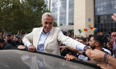 Georgescu: Îi mulțumesc lui George Simion. Toată clasa politică este o infractoare.