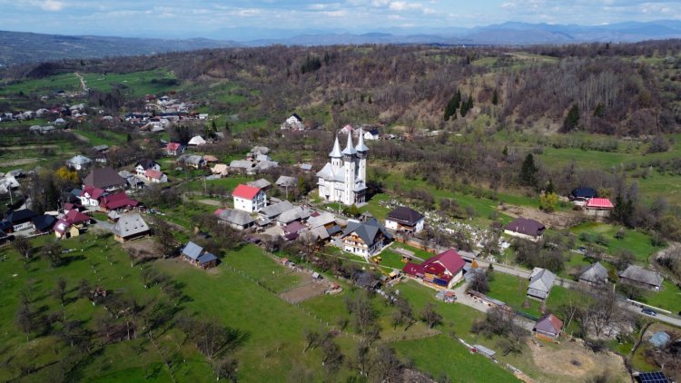 Pensiunile agroturistice, în scădere a sosirilor şi a înnoptărilor de 13,8 la sută  și respectiv 12,7 la sută  în primul semestru din 2026