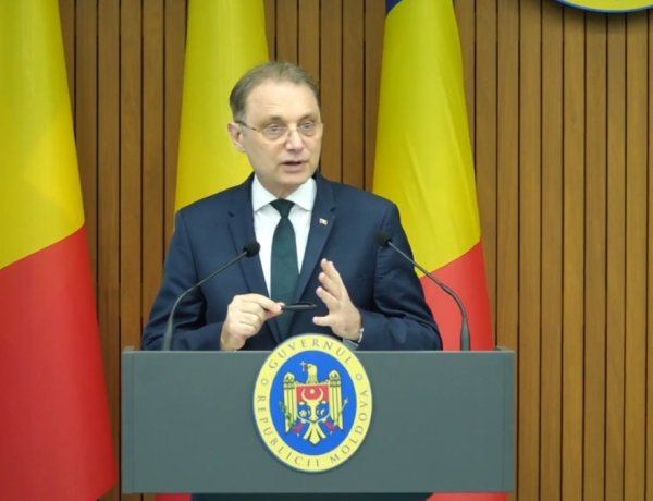 Niculescu: Am întărit imediat paza la obiective strategice, la platforme strategice.